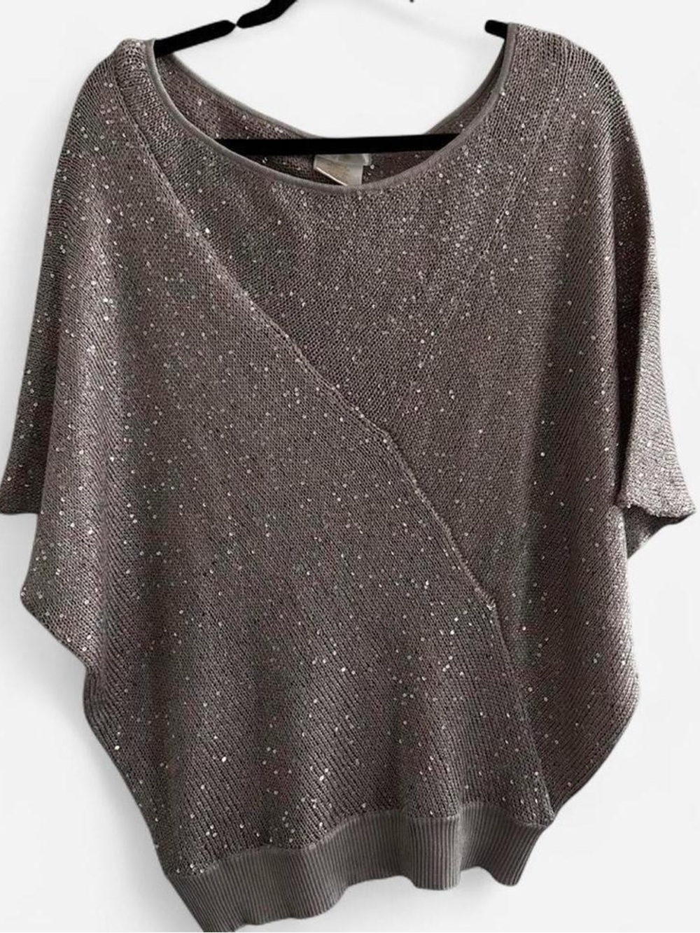 Sparkly matty m top